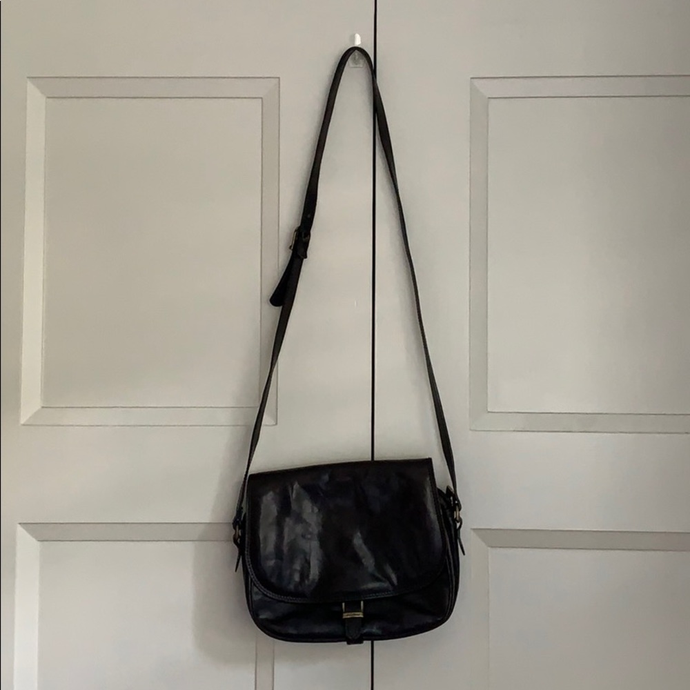 Delmar Navy Leather Purse